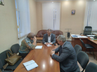 роман Захаров провел встречу с председателем Общественного совета Ниной Решетниковой - фото - 1