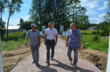 глава Ярцевского района с рабочим визитом посетил Суетовское сельское поселение - фото - 8