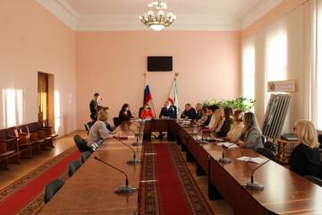 очередное заседание комиссии по делам несовершеннолетних и защите их прав - фото - 2